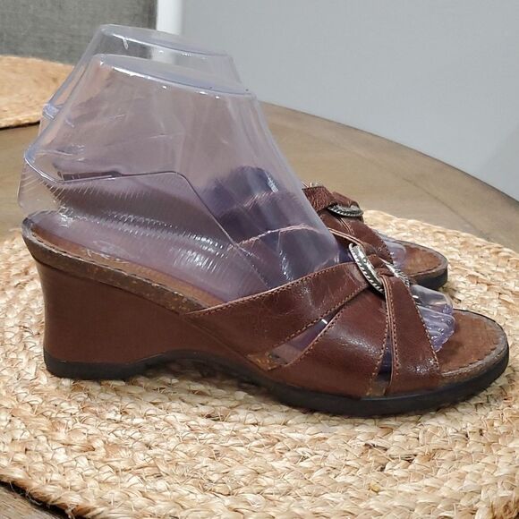 Ariat womans leather wedge, size 6 - Picture 2 of 8